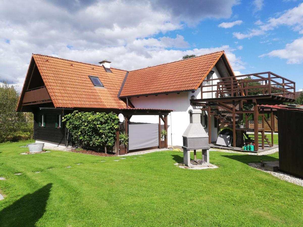 Ferienhaus Am Bach Kirchberg an der Raab Exterior photo
